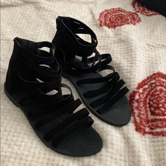 Urban Outfitters Sandals - Picture 2 of 3